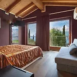 Villa Cipressi - Luxuri Lounge - Malcesine