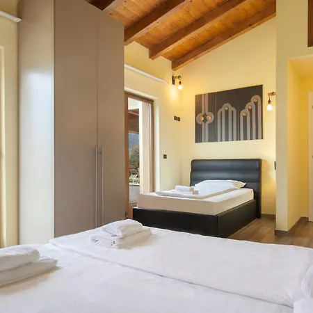 Cipressi - Luxuri Lounge - مالتشيزينيه
