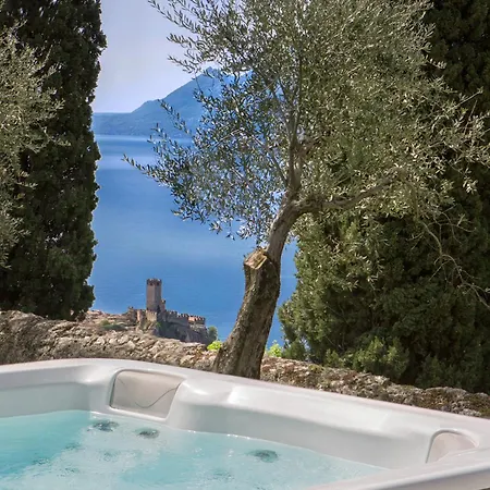 Cipressi - Luxuri Lounge - فيلة